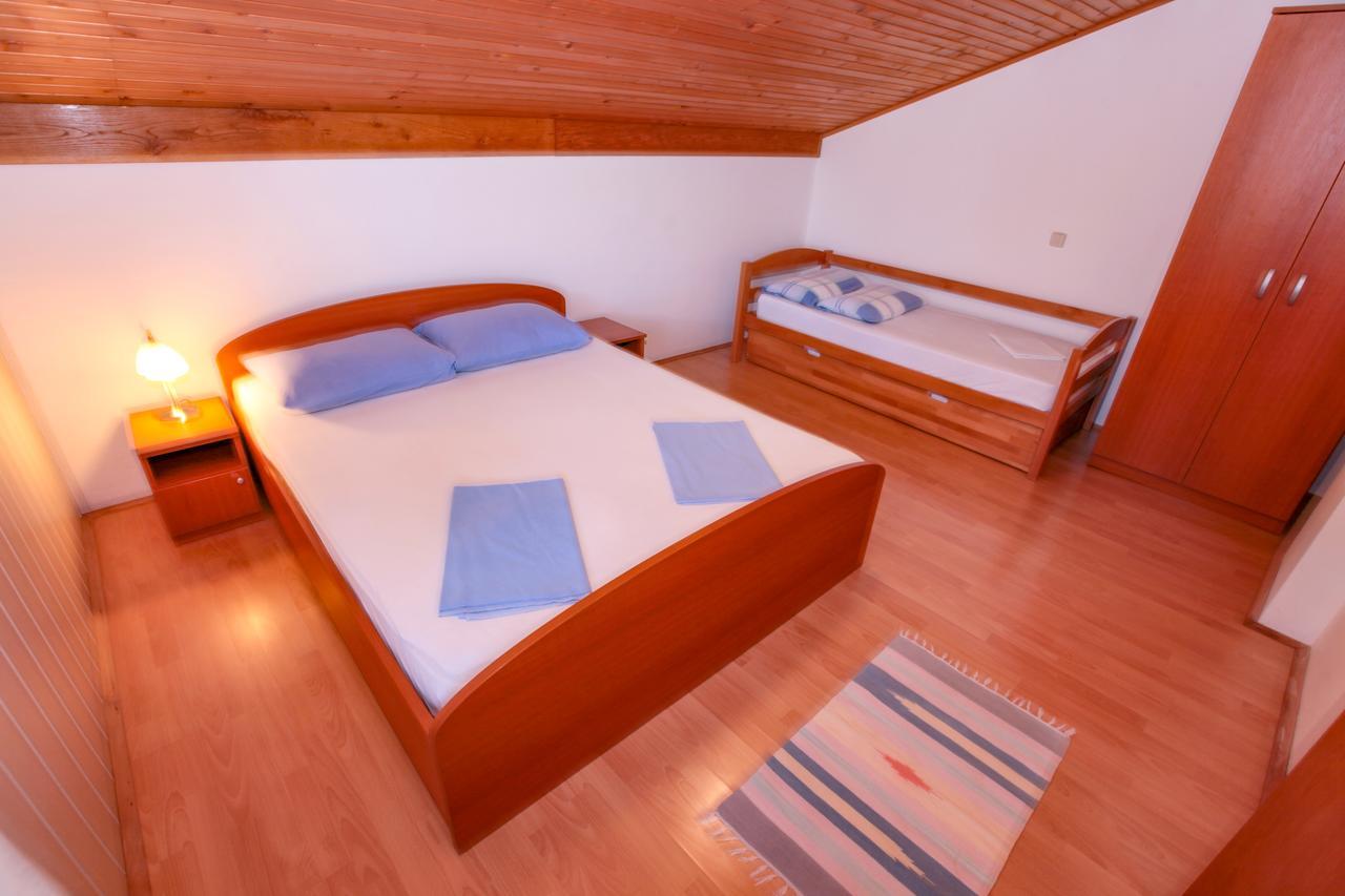 Apartments Dinko Novalja Ngoại thất bức ảnh
