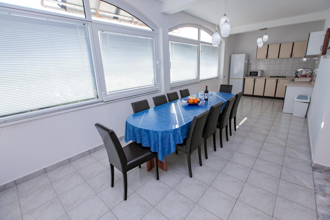 Apartments Dinko Novalja Ngoại thất bức ảnh